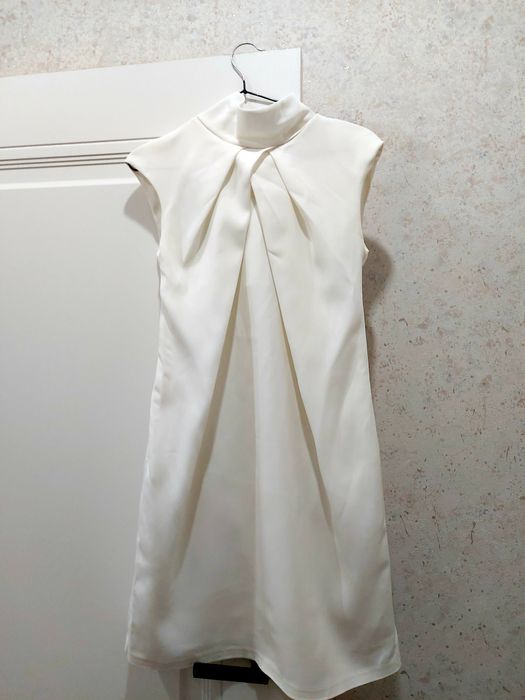 Продам платья в хорошем состоянии