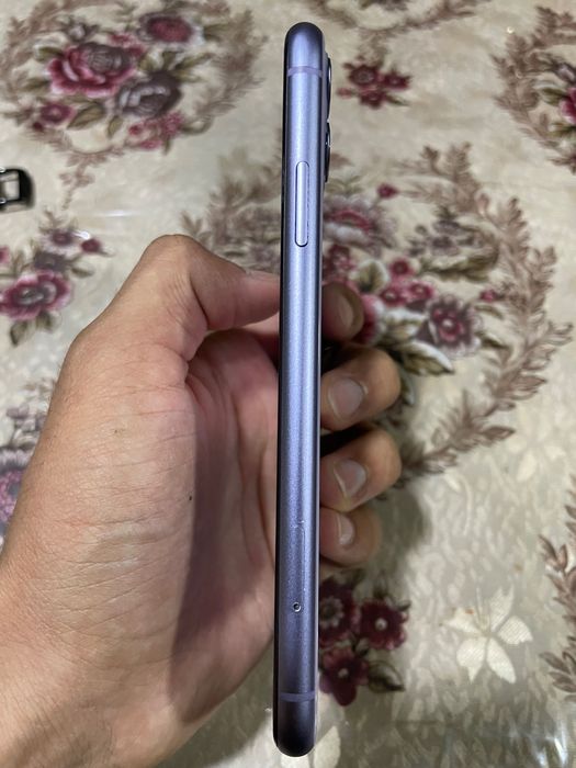 iPhone 11 Xotira 64GB