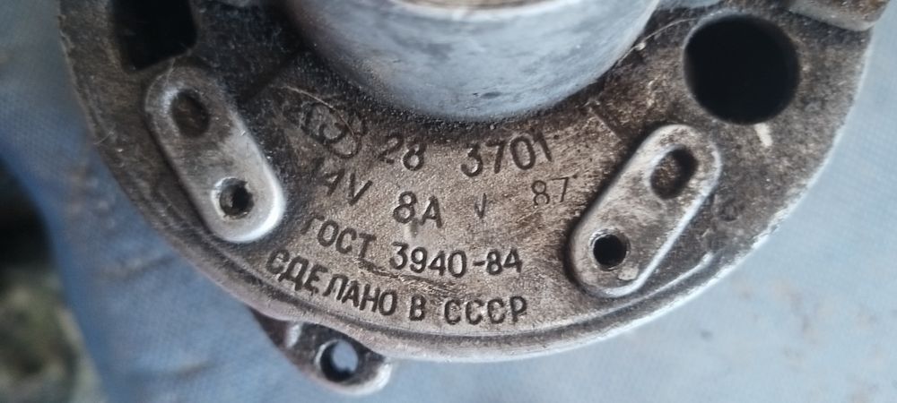 генератор иж 12 вольт