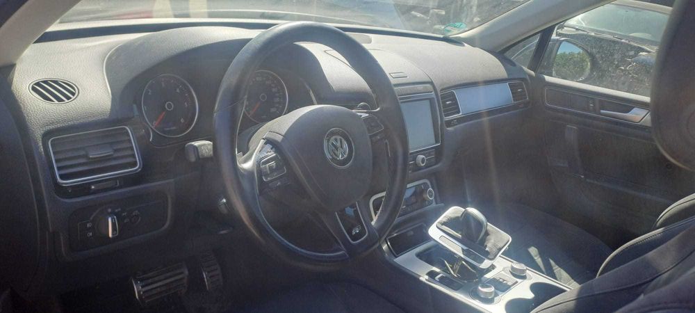 Kit airbag / Plansa bord / Airbag volan / C8enturi fata / Airbag pasager pentru VW Touareg 7P Facelift 2015 - 201