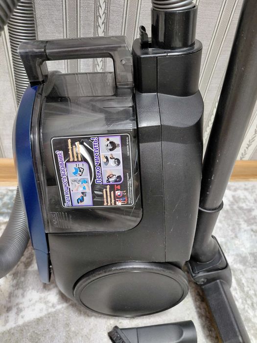 Пылесос Samsung, стаканчик б/у.
