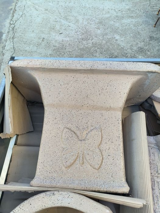 Бетонови масивни мивки