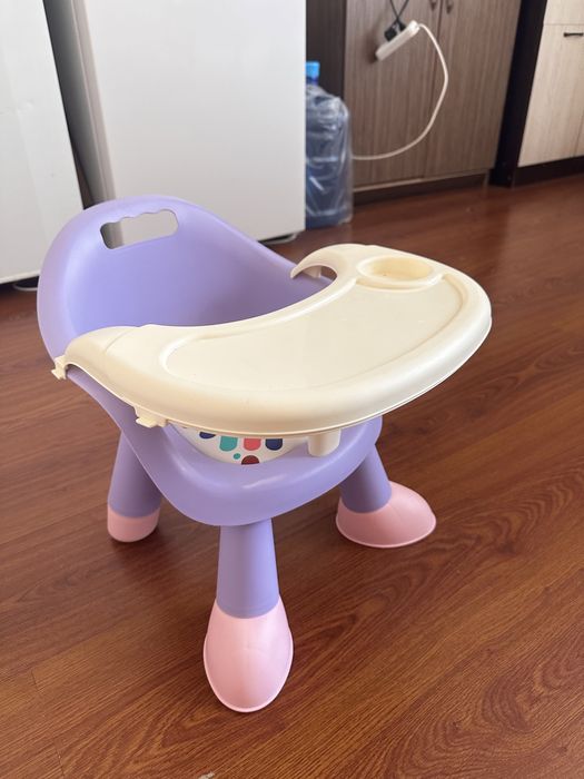 Детский стол для кормления