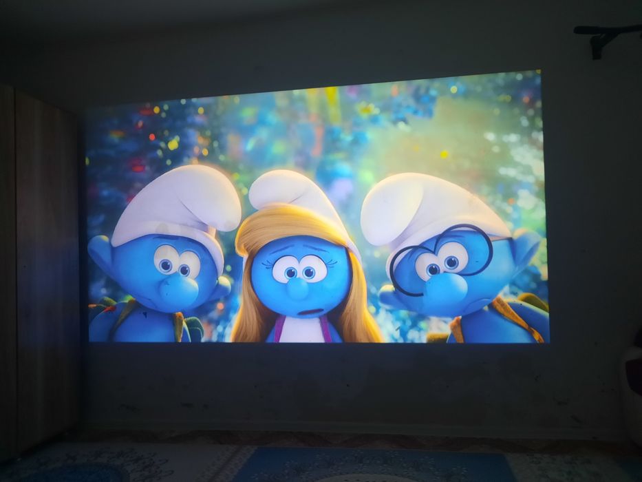 Продам проектор TouYinger