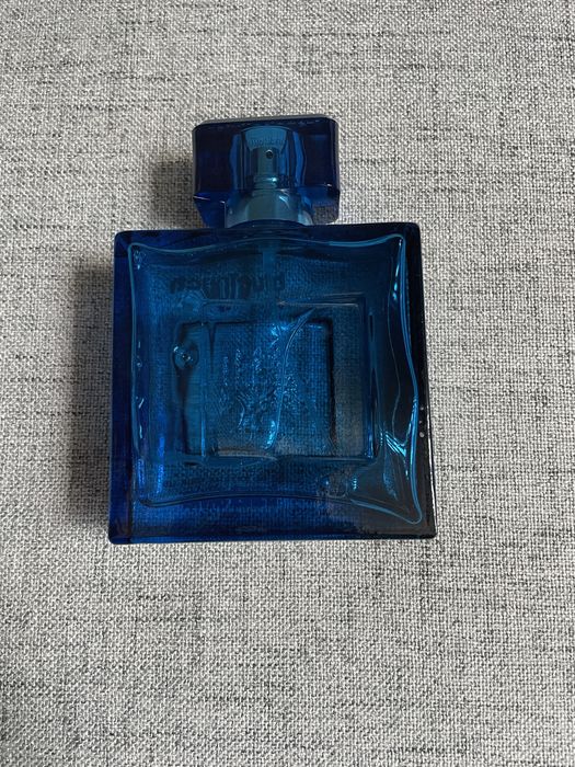 Parfurmuri diverse (cititi in descriere)