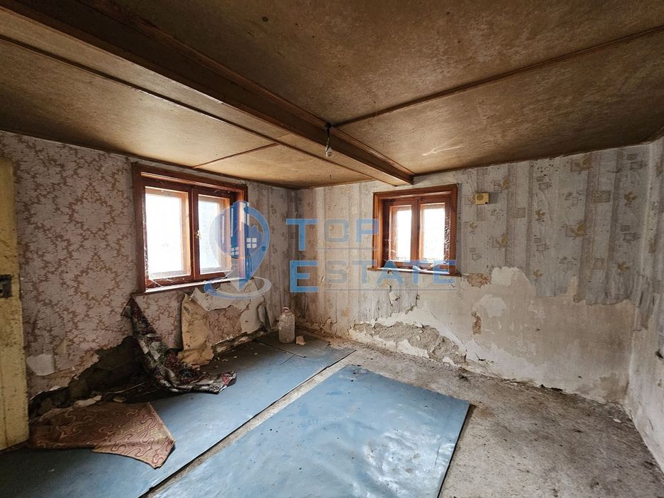 Продава се Къща в с. Козловец, Област Велико Търново - 120 кв.м за 92 €/кв.м - Снимка #7