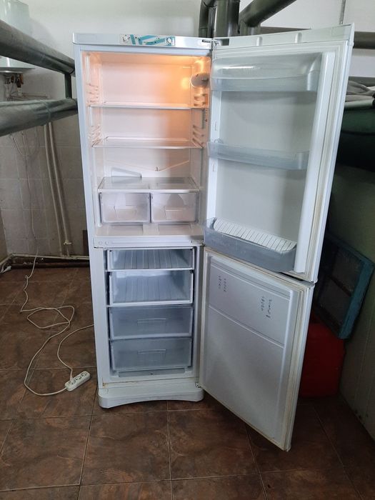 Холодильник  доставка