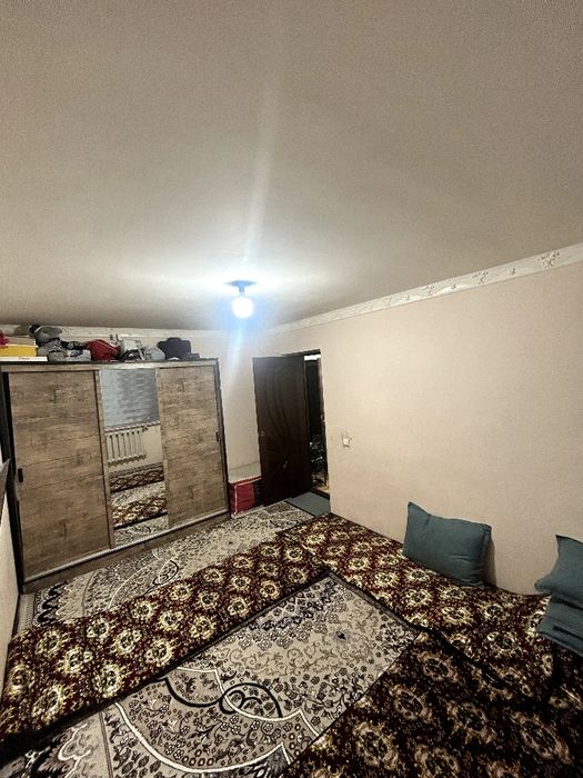 Uy sotiladi 1 xonali kvartira o'zimdiki!