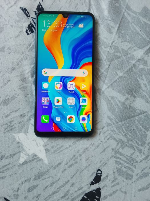 Vând telefon Huawei p 30 lite