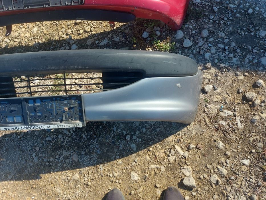 Предни брони Пежо 206 1998- 2005