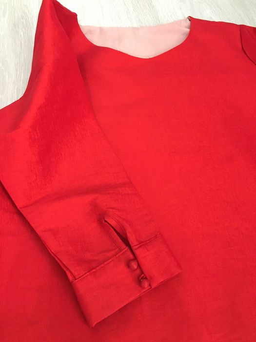 Rochie scurta tip 'balon' din tafta