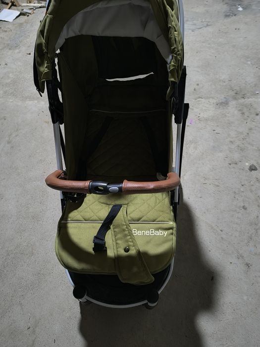 Продам  срочно чемодан коляска