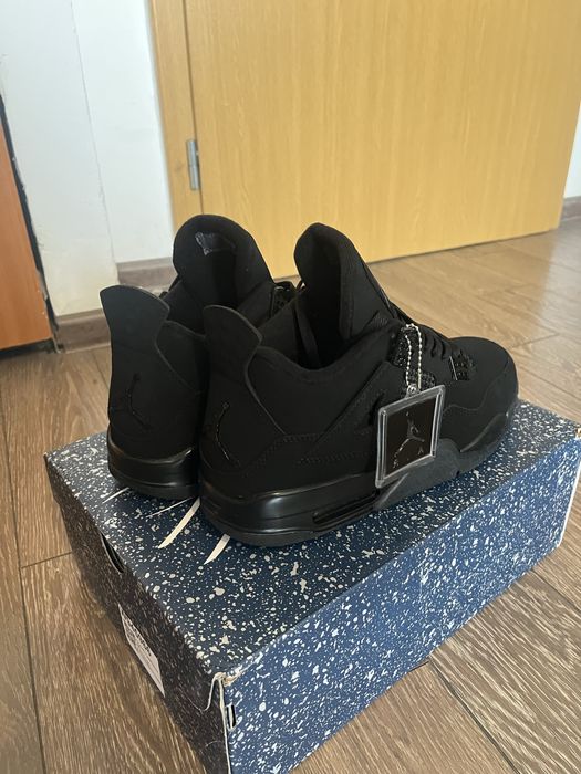 Air Jordan 4 Blackcat