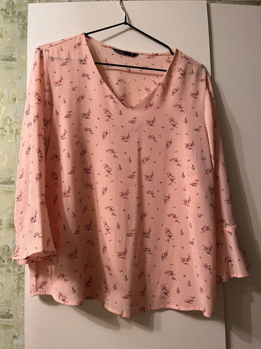 Продам женскую одежду