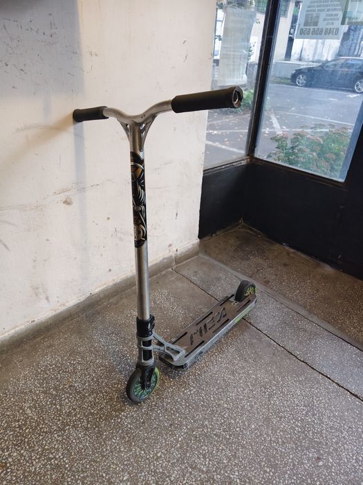Trotineta freestyle custom