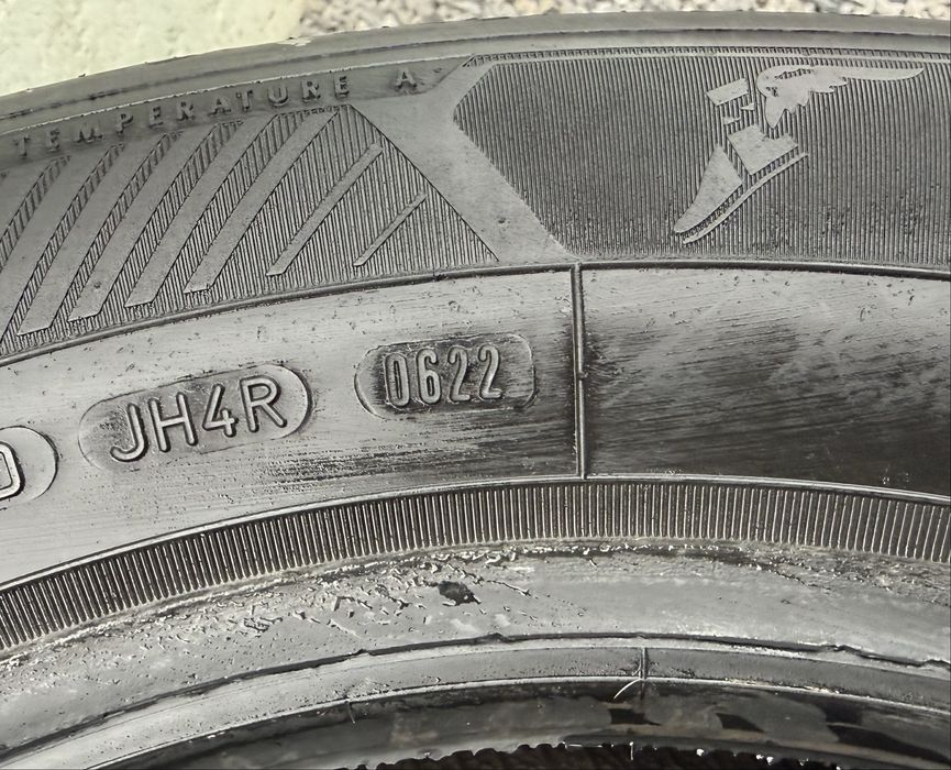 4бр 185/65/15 на 6,5мм с 22дот Гудиер