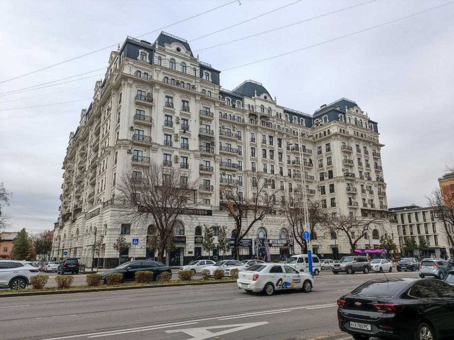 Продается 5 комнатная квартира ЖК Казахстан 170м2 Коробка Кирпич Метро