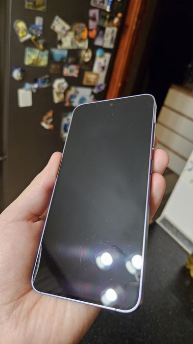 Продаю Galaxy S24 256gb Lavender