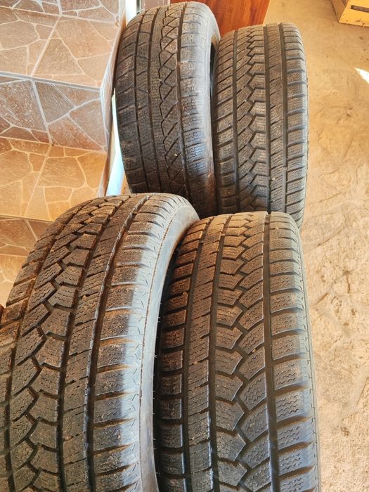 Зимни гуми заджип