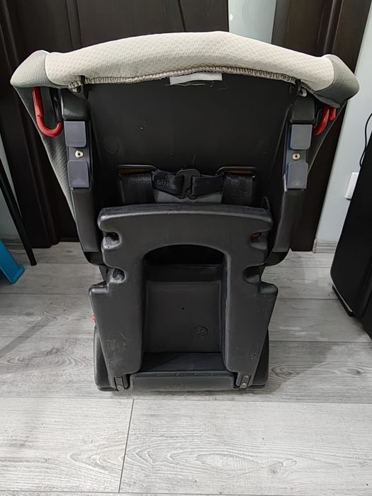Scaun auto  bebe "Primii pasi"