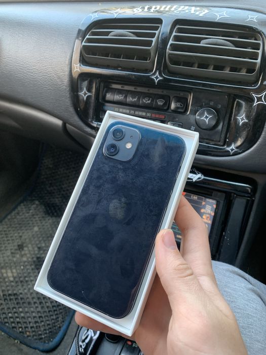 Продам айфон iphone 12 128gb 81%