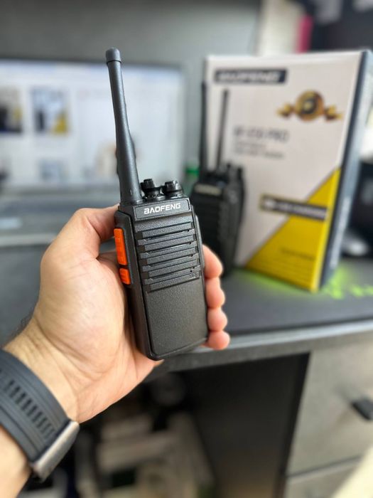 Baofeng ratsiya UV-K61 pro va BF-E50 pro