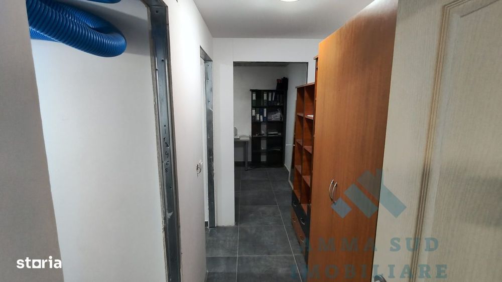 Spatiu comercial subsol - 128.6 mp utili - 3 locuri parcare