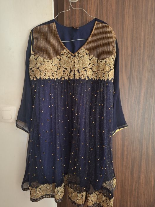 Vând rochie Andaz collection în stare foarte bună