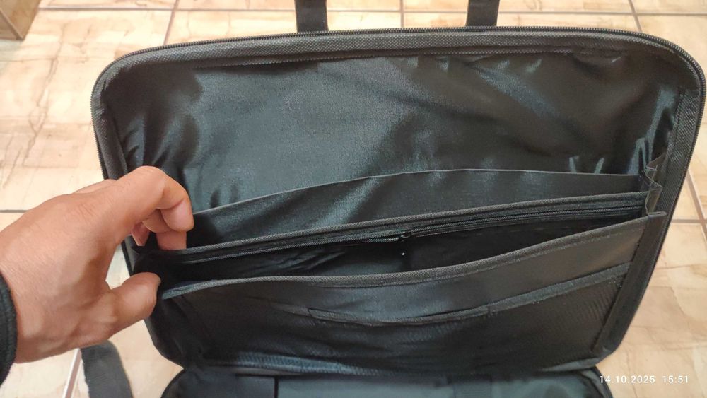 Geanta laptop business din material dur