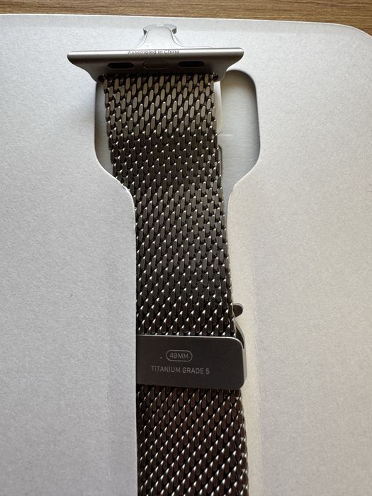 Нова Apple Tituanium Grade 5 49 mm гривна