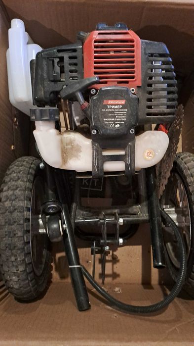 БЕНЗИНОВ ТРИМЕР НА КОЛЕЛА PRЕMIUM 2.2KW