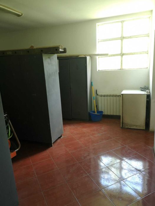 Продава се Промишлена сграда в с. Скалица, Област Ямбол - 750 кв.м за 276 €/кв.м - Снимка #4