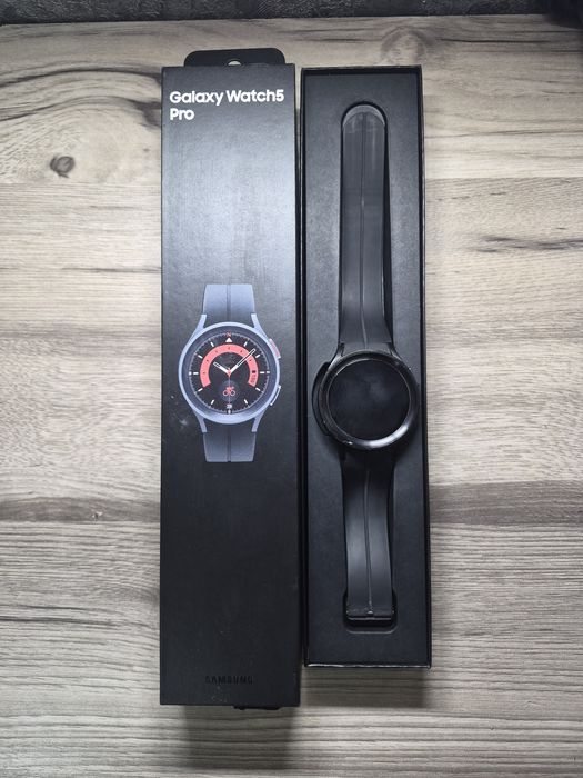 Samsung watch 5 pro srochno sotiladi