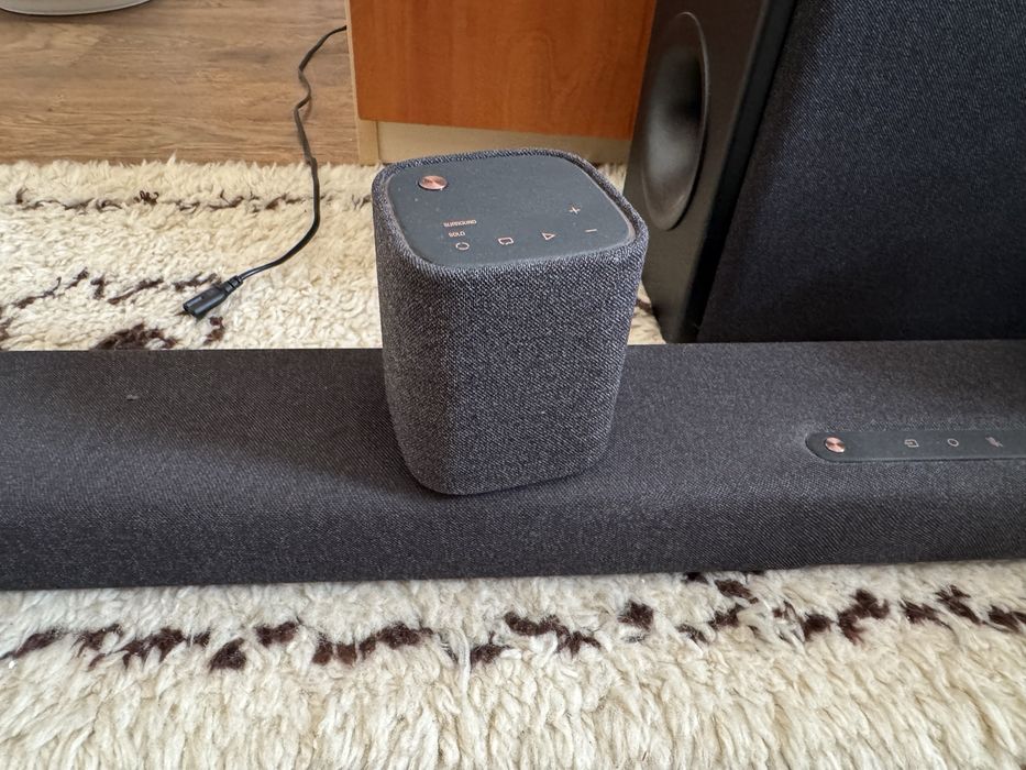 soundbar Dolby Atmos Yamaha True x 50a и две колони Yamaha x1A