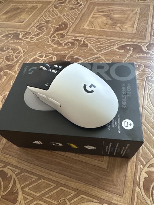 Logitech PRO X2 Superstrike