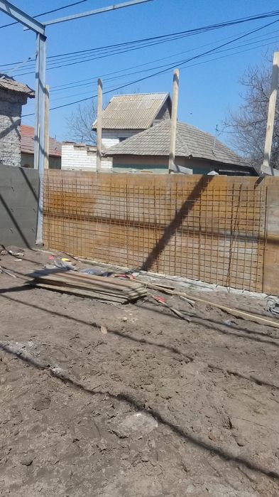 Inchiriez panouri doka