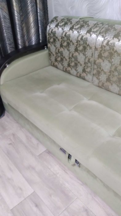 продам диван б/у