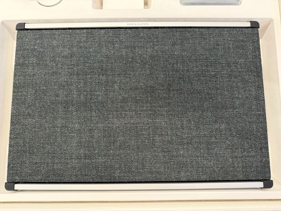 Boxa portabila Bang & Olufsen Beosound Level noua
