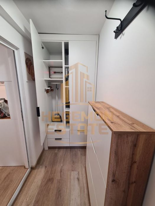 2-стаен, Варна-Център, площ 35 кв.м., цена 126390 EUR