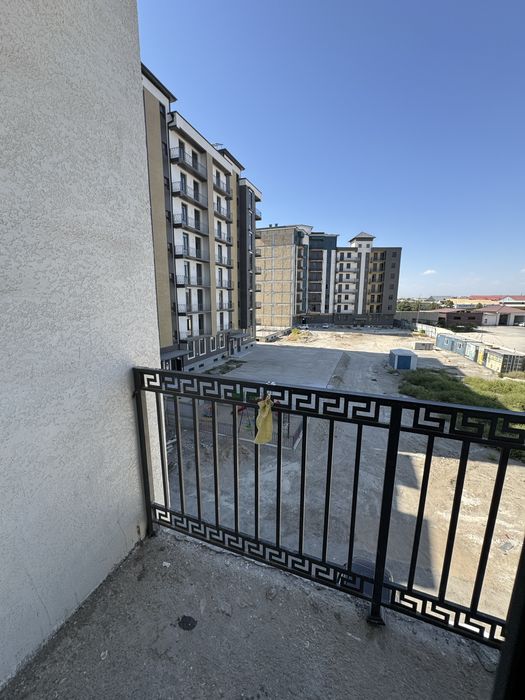 3 xonalik xonadon 3-qavat Fayzobod tomonda gazi bor lift bor