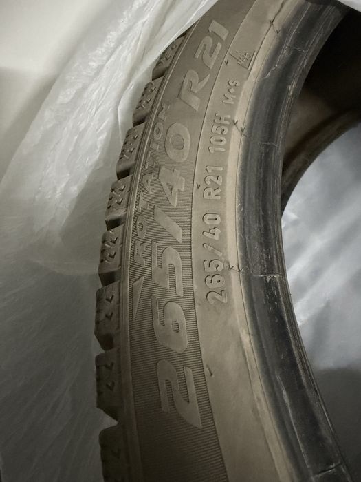 Шины 265 40. R 21.  / 295. 35 R  21