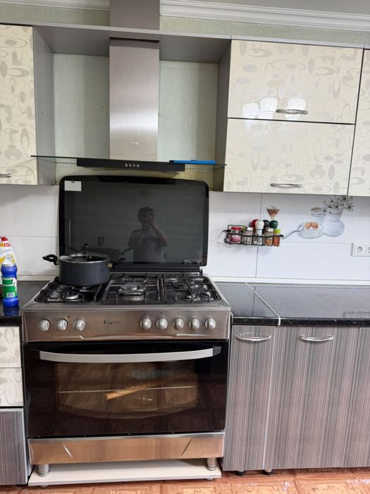 Продам кухонный гарнитур