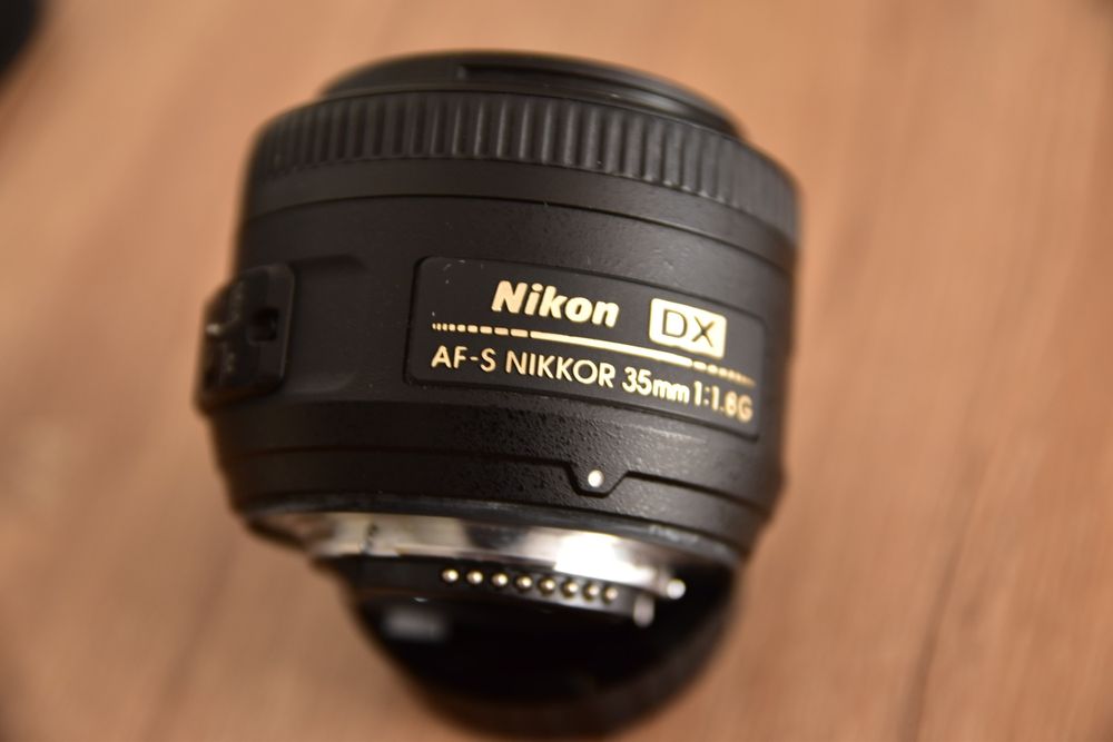 Obiectiv Nikon 35 mm