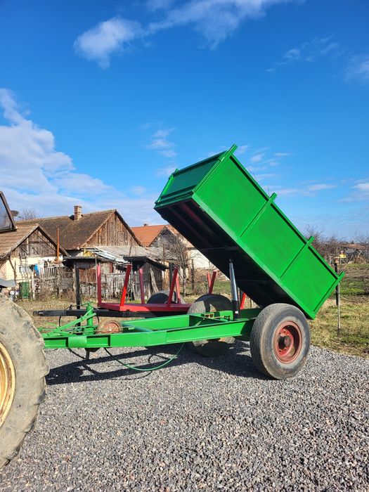 Remorca basculabila tractor