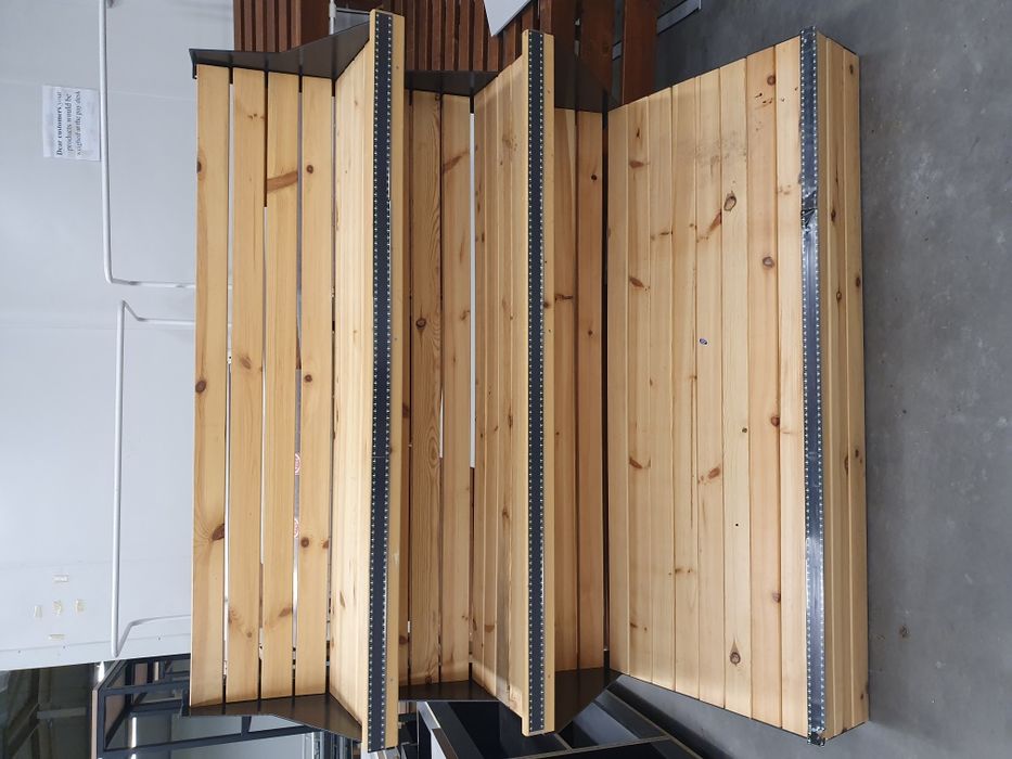 Страници за стелаж за зеленчук от метал