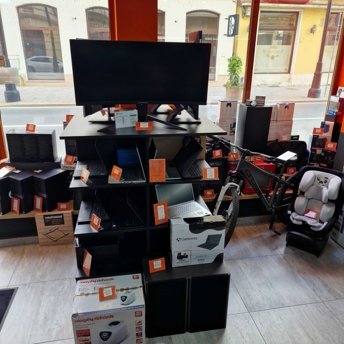 Multimetru Digital Fluke 179 True RMS 75 Years Edition, Masurare Temperatura, Auto Range, Husa Transport | Garantie 12 Luni | UsedProducts.ro