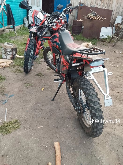 Продам эндурик почти новый