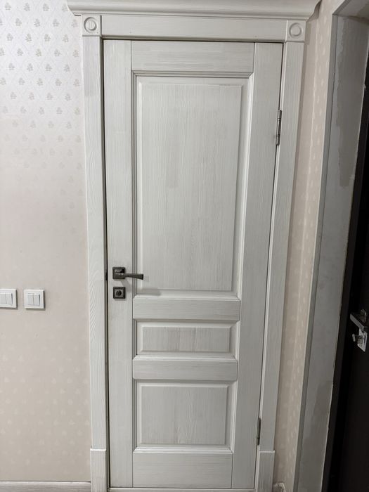 Есіктер , люстра , кронштейн