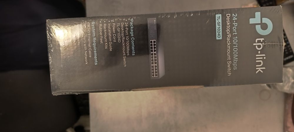 Switch 24 porturi TP-Link