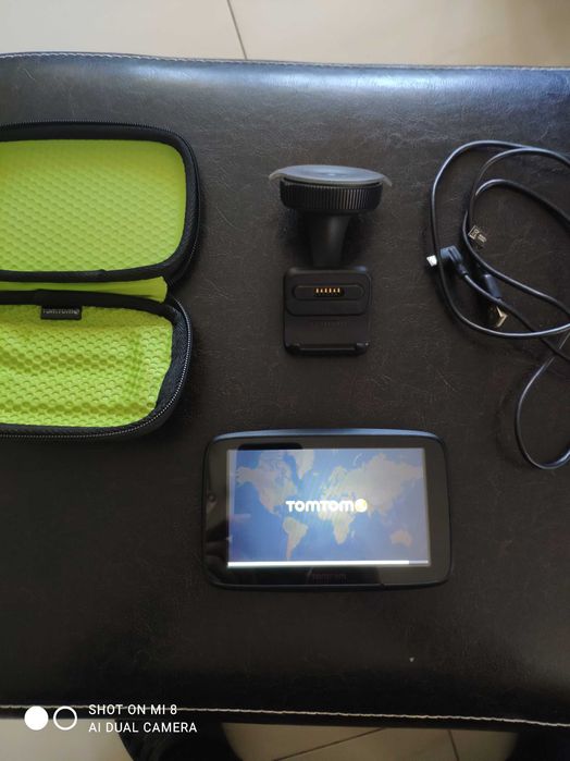 Навигация TOM TOM